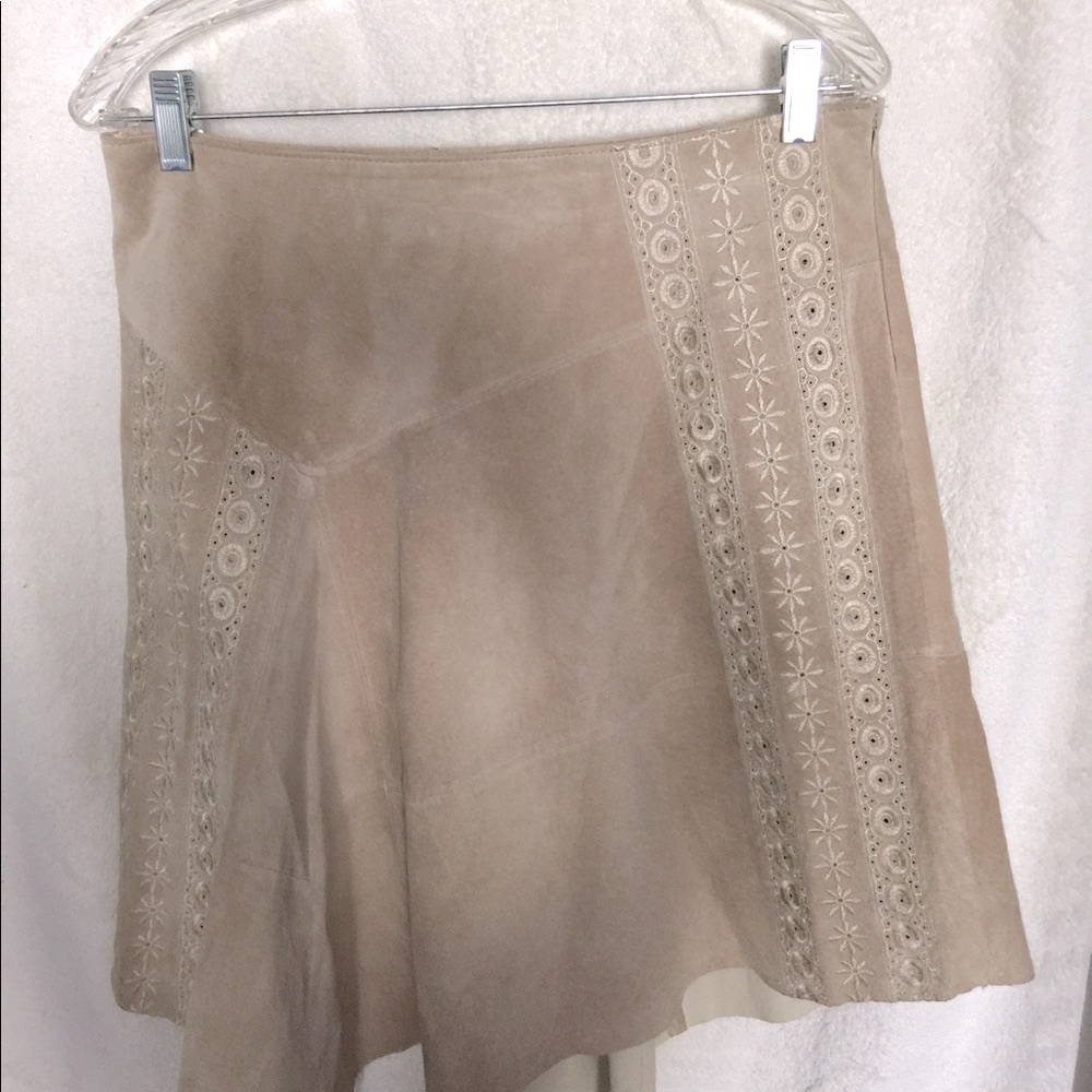 Gorgeous Suede Asymmetrical Skirt - Picture 3 of 4